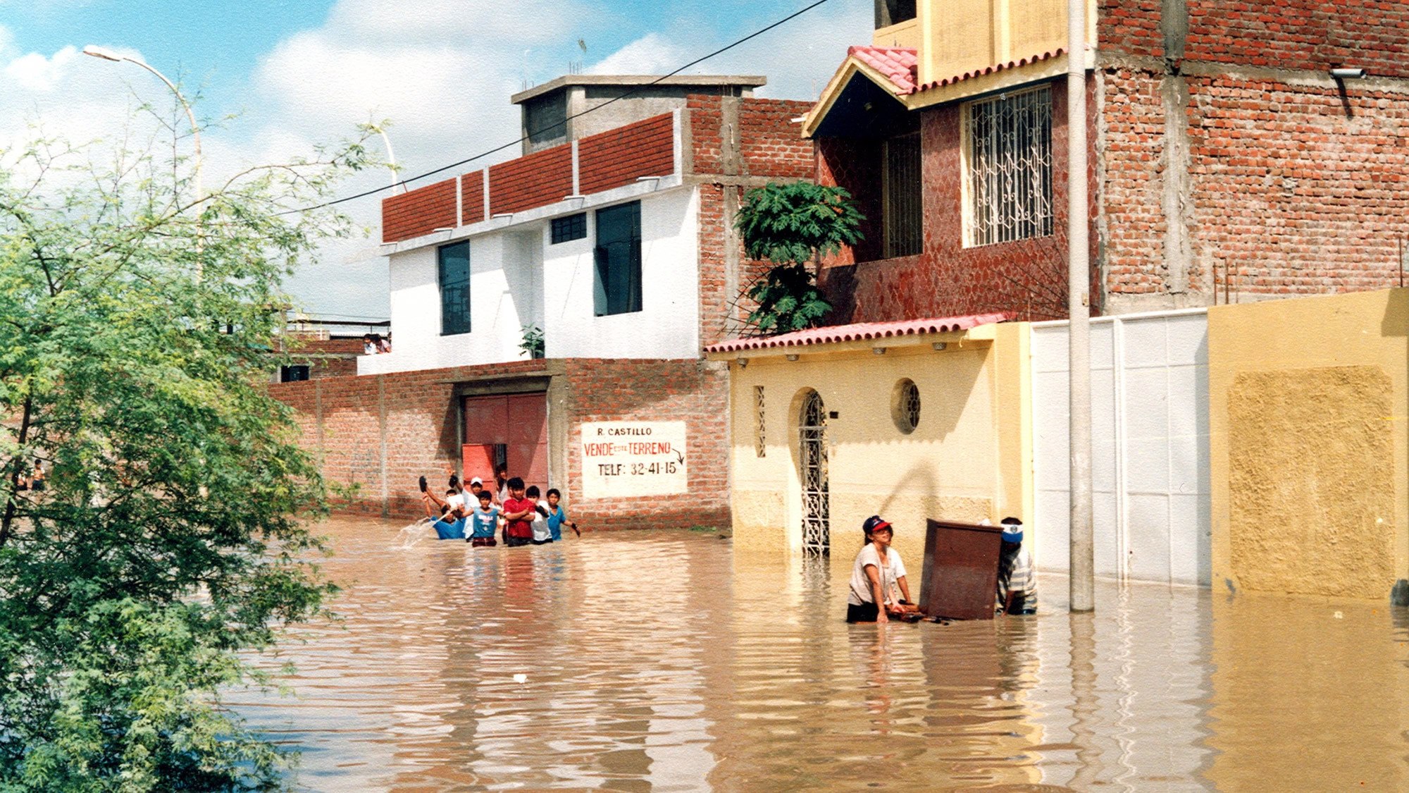 La experiencia peruana atendiendo desastres naturales